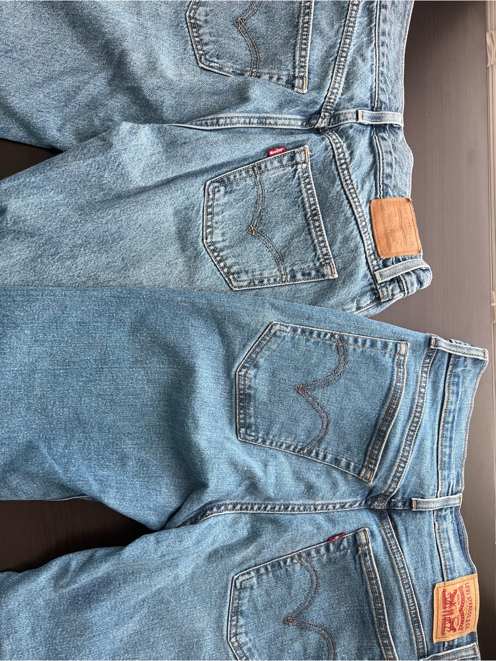 👖✨ Bundle of 2 Levi’s Jeans – Classic & Timeless ✨👖